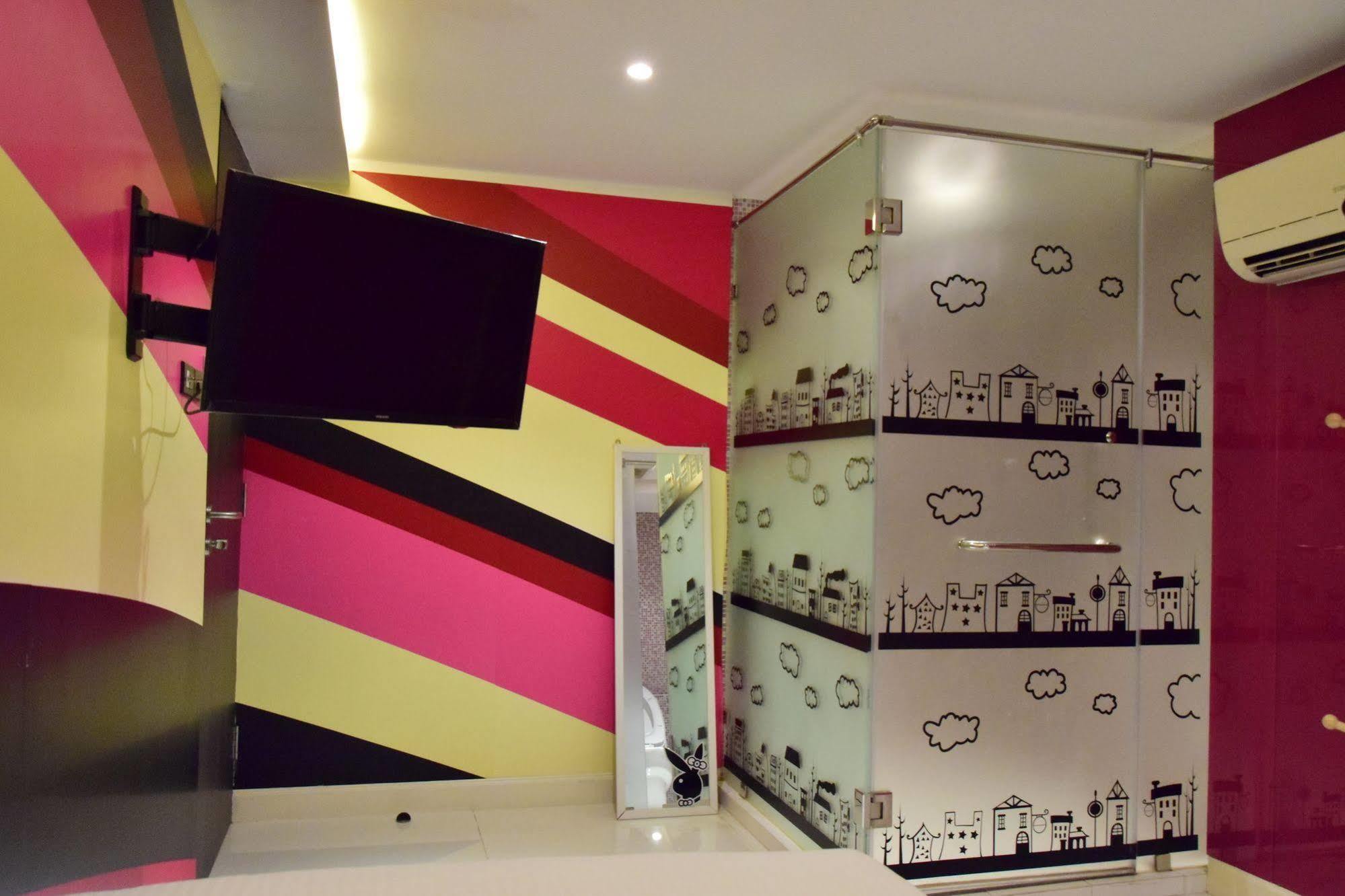 A Pousada Double Five Banguecoque Exterior foto
